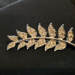 Sarah Coventry Silver and Gold Leaf Brooch